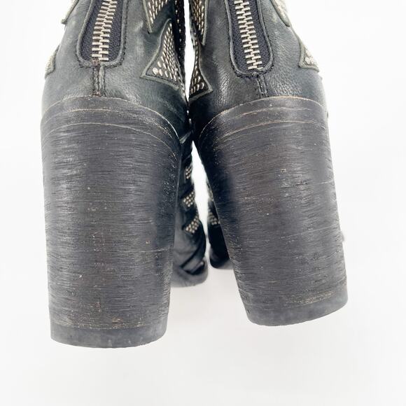 Old Gringo Mexicana Black Leather Celine Studded Western Biker Ankle Bootie sz 7 - Picture 8 of 11